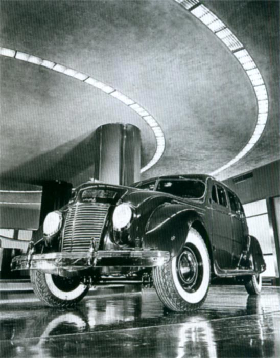 File:Chrysler lobby.JPG