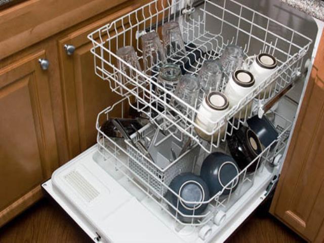 Фото на тему «Почему нельзя мыть ножи в посудомоечной машине?»