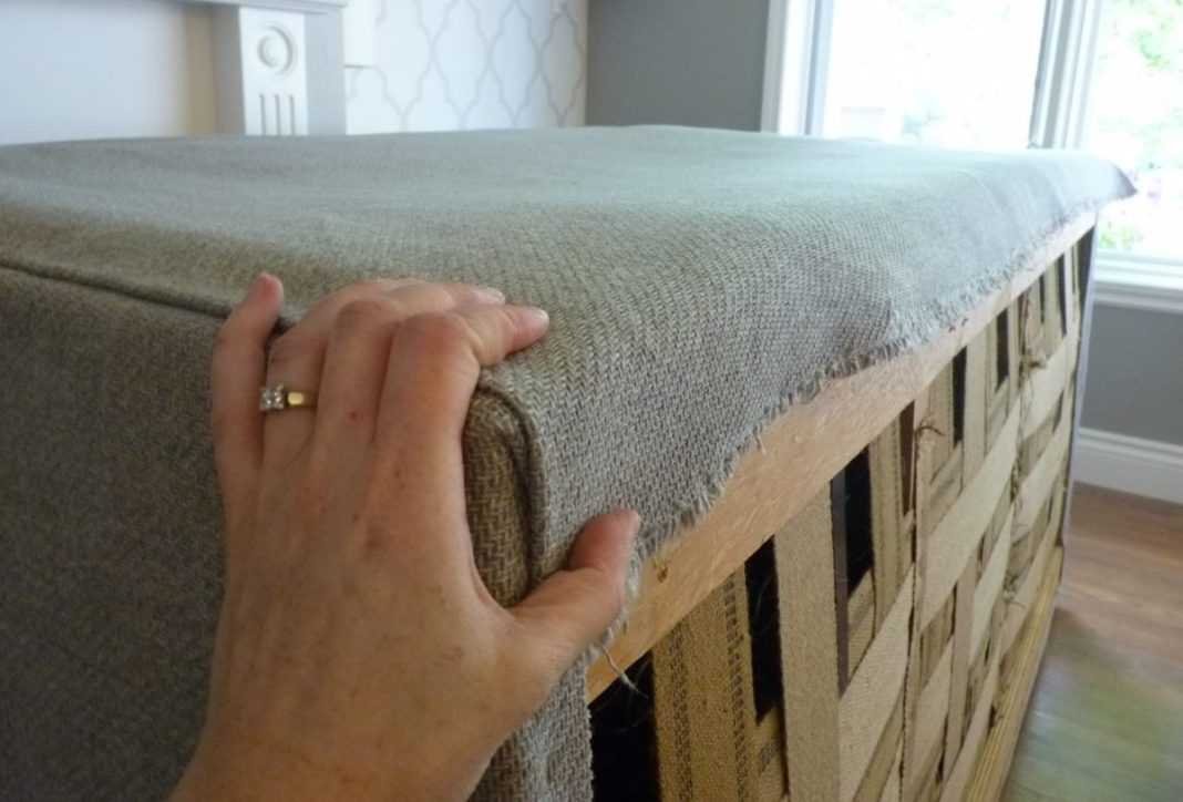 Перетянуть угловой диван своими руками пошаговая инструкция