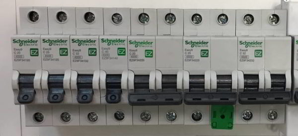 Автоматические выключатели Schneider Electric