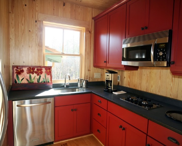 Красная кухня фото 8