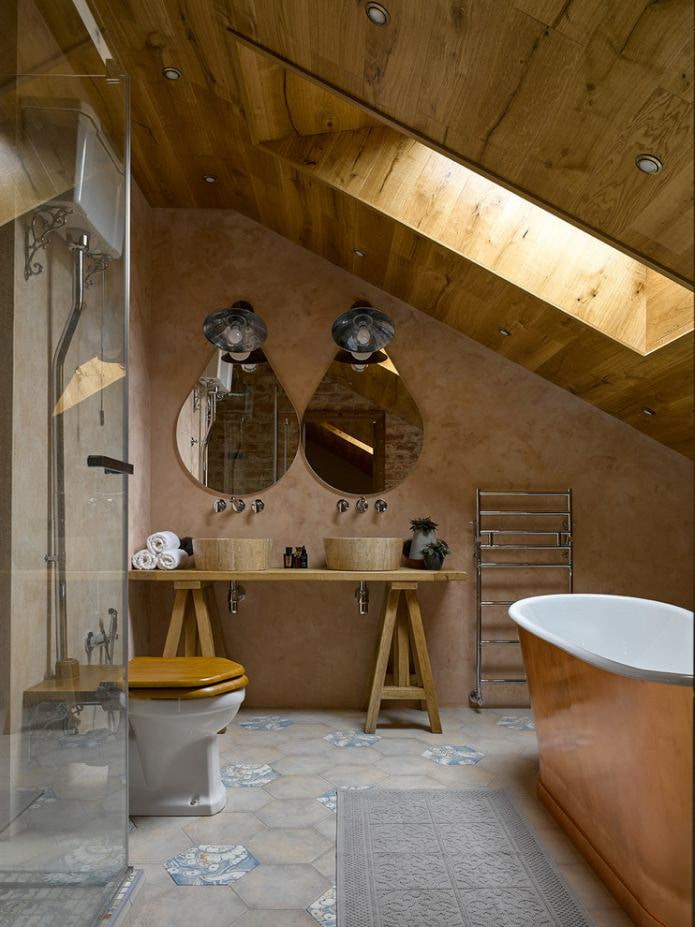 деревянная отделка потолка в ванной