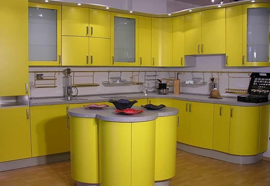 Сочетание цветов интерьер кухни желтый с белым