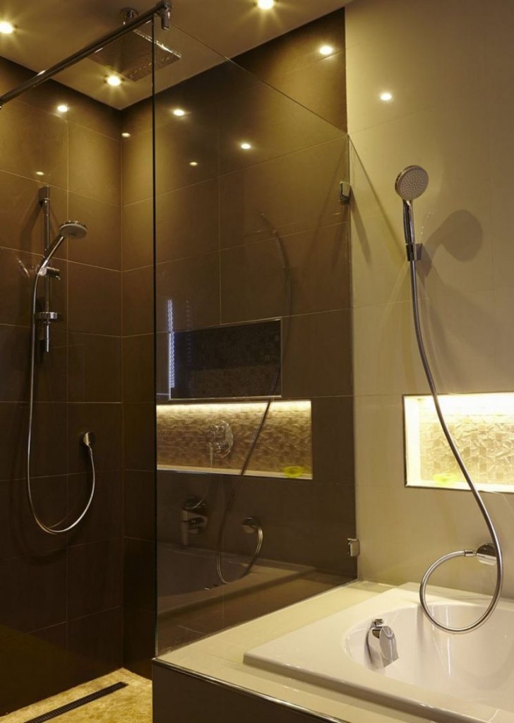 Декоративное освещение ванной в стиле минимализма