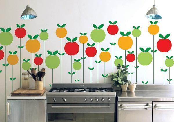 Декоративные виниловые наклейки разнообразят интерьер кухни, сделают его интересным и неповторимым