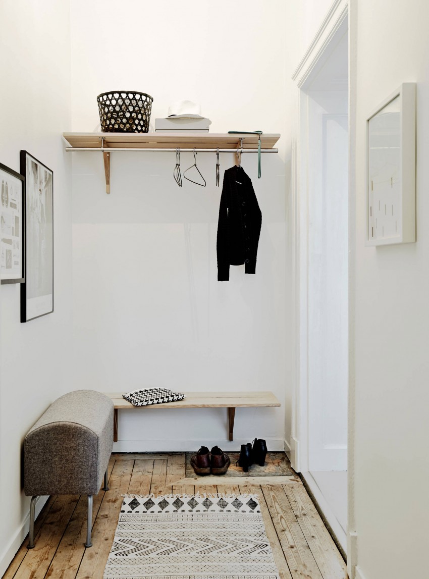 Интерьер небольшой прихожей в квартире в скандинавском стиле
