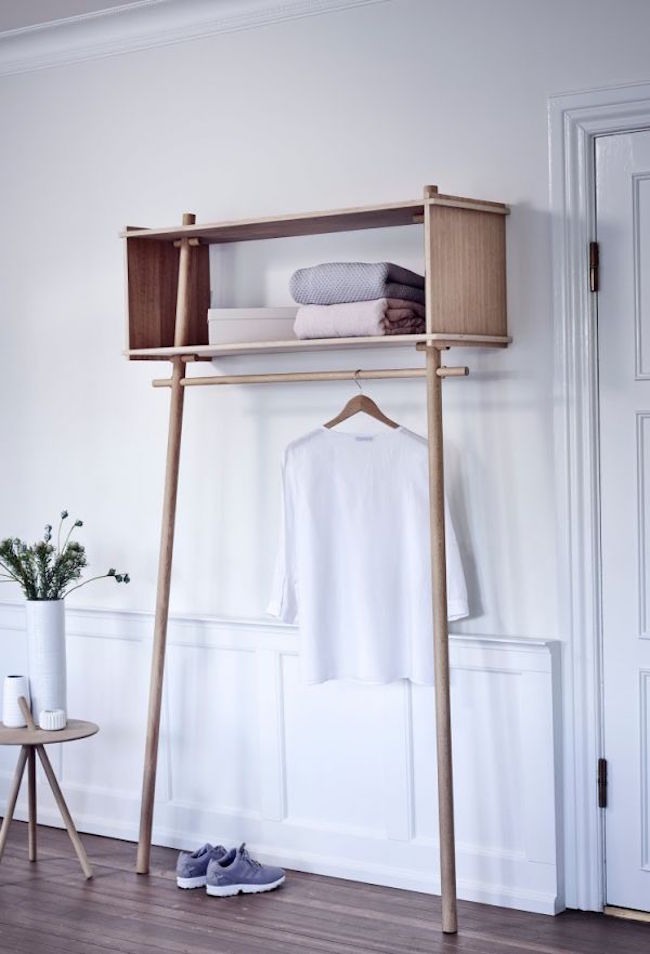 Открытая вешалка для одежды в спальне – Напольная вешалка для одежды на .