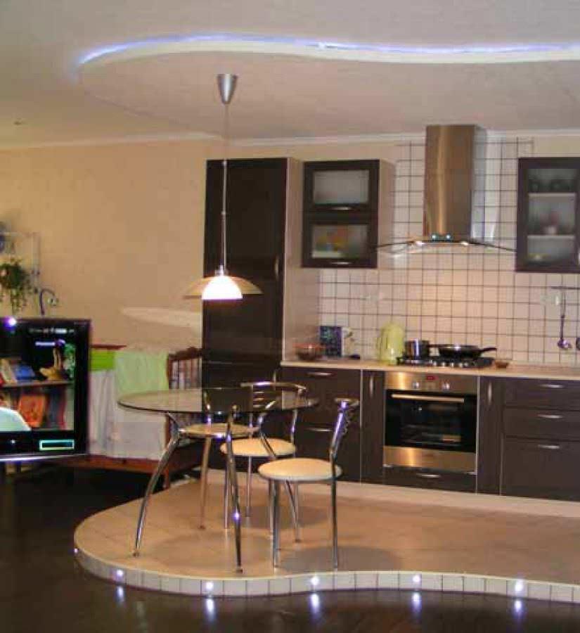 Кухня-студия – наиболее распространенный вариант планировки квартир 