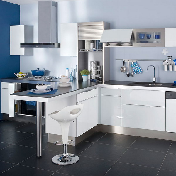 Современный дизайн белой кухни - Фото 32