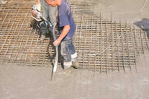 Заливка арматуры бетоном