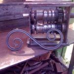 Станок для получения рельефной кованой детали