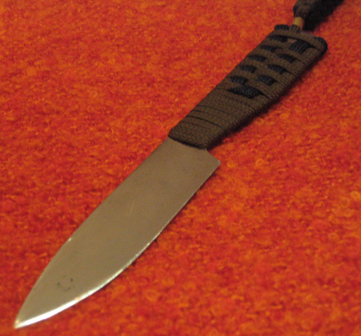Нож из напильника с обмоткой