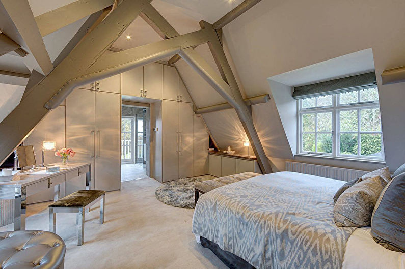 Дизайн мансардной спальни в частном доме
