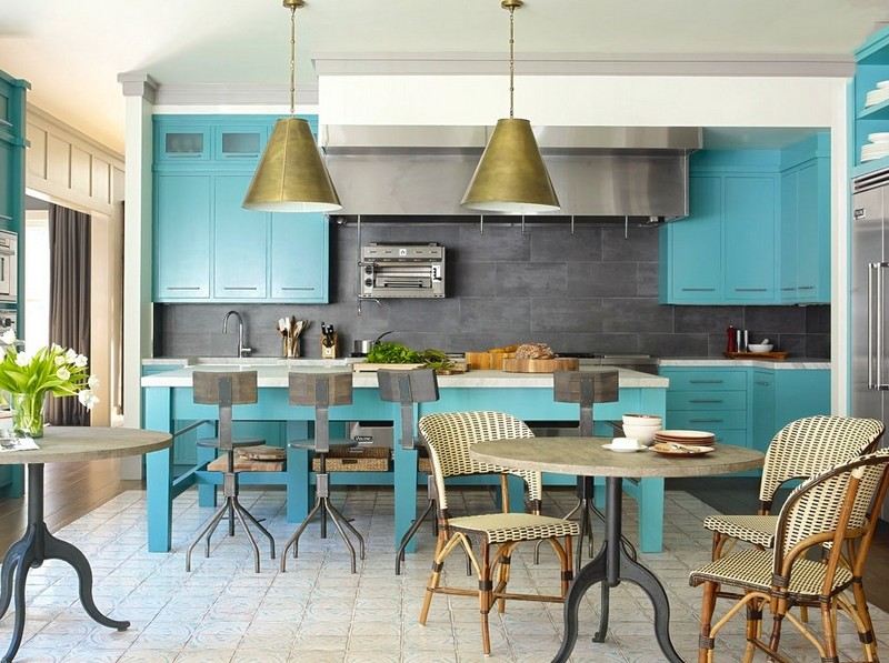 Серо голубой цвет в интерьере кухни