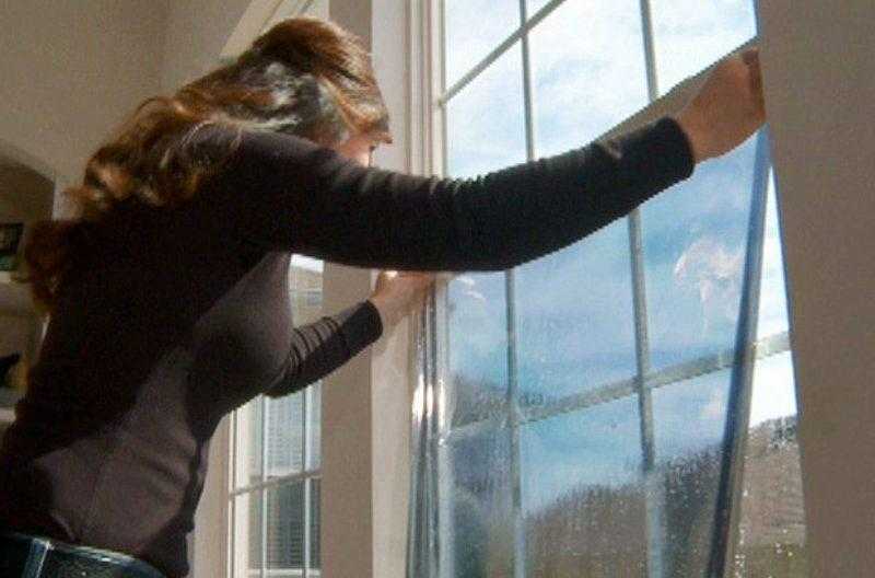  заклеить пластиковые окна на зиму: как утеплить окна чтобы не дуло .