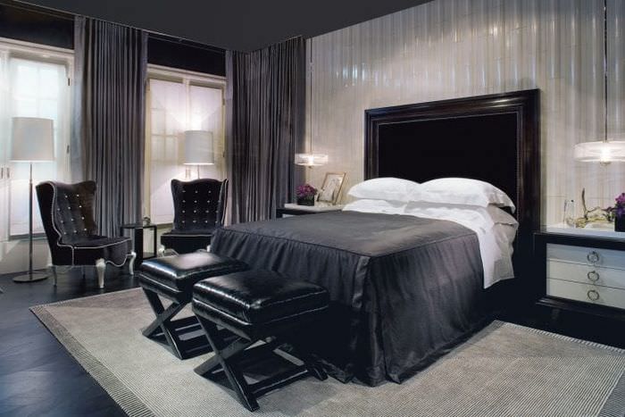 изысканный дизайн спальни в черном цвете