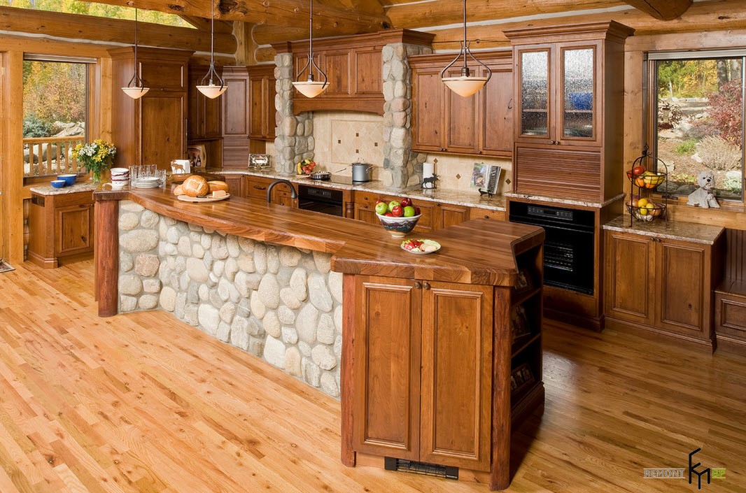 Кухня из древесины